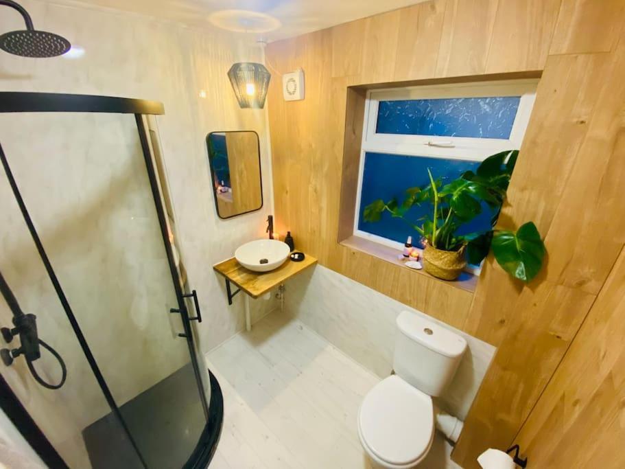 The Barefoot Bungalow In Picturesque Prestatyn Eksteriør bilde
